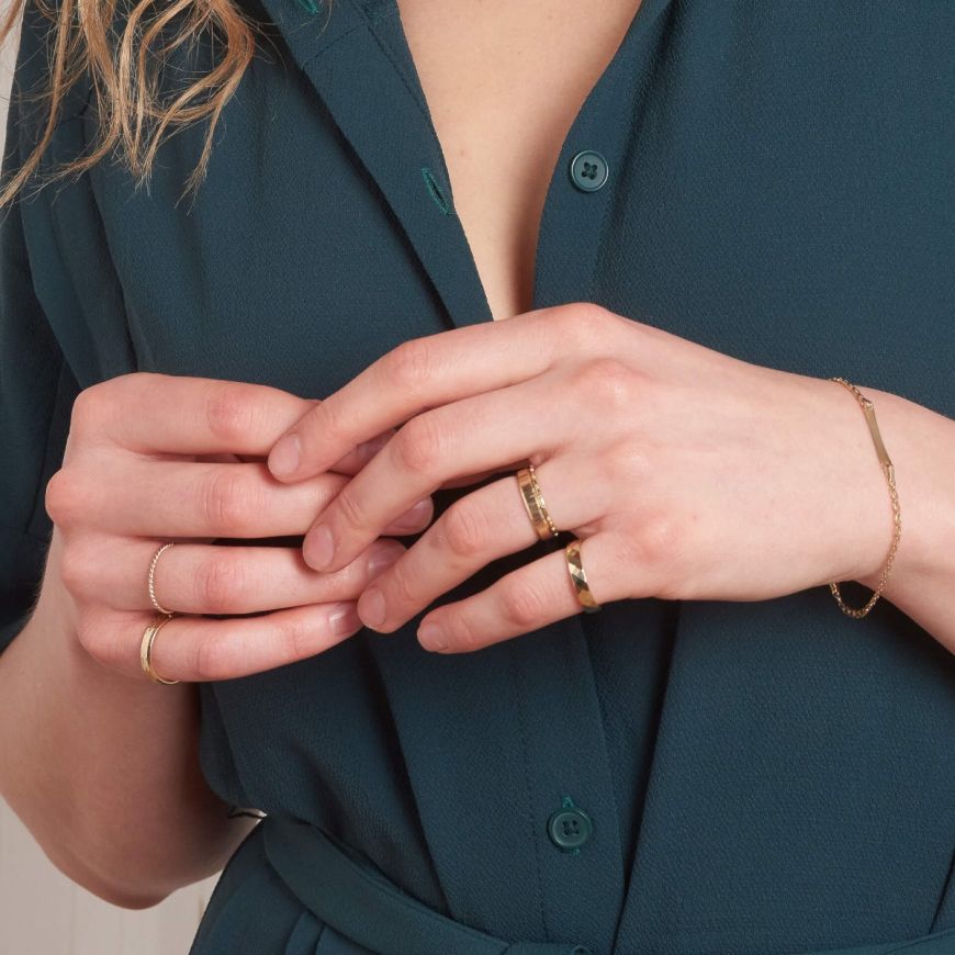 9ct Yellow Gold Snake Textured Ring