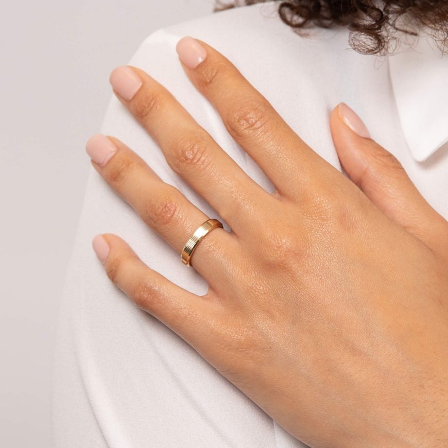 9ct Yellow Gold Ridged Textured Ring