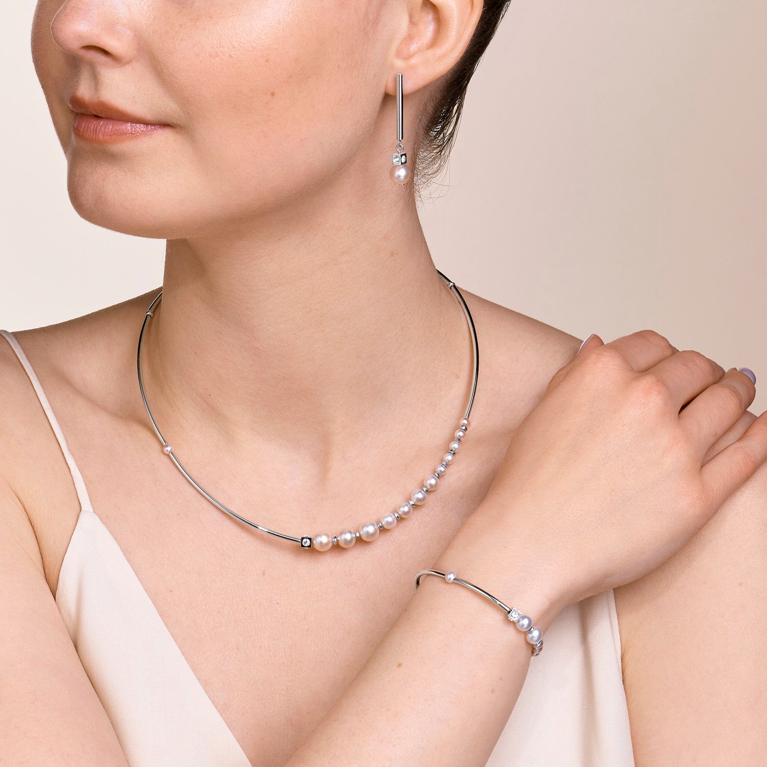 Necklace Asymmetry Freshwater Pearls & Stainless Steel Silver