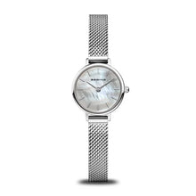 Load image into Gallery viewer, Bering Watch 11022-004
