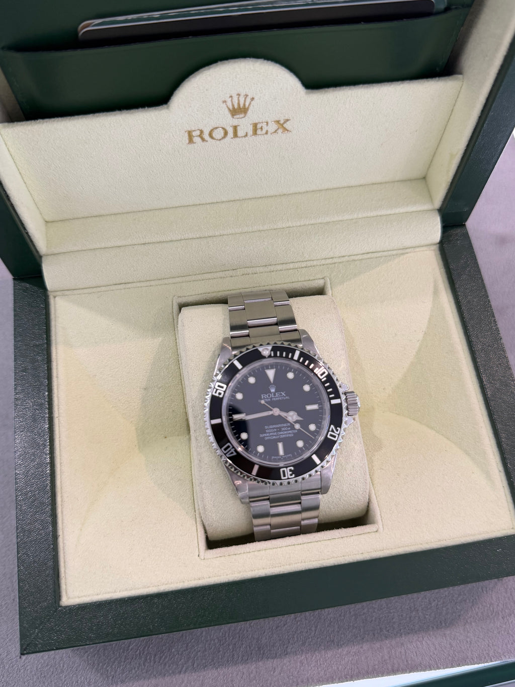 Pre-Owned Rolex Submariner 14060M 2008