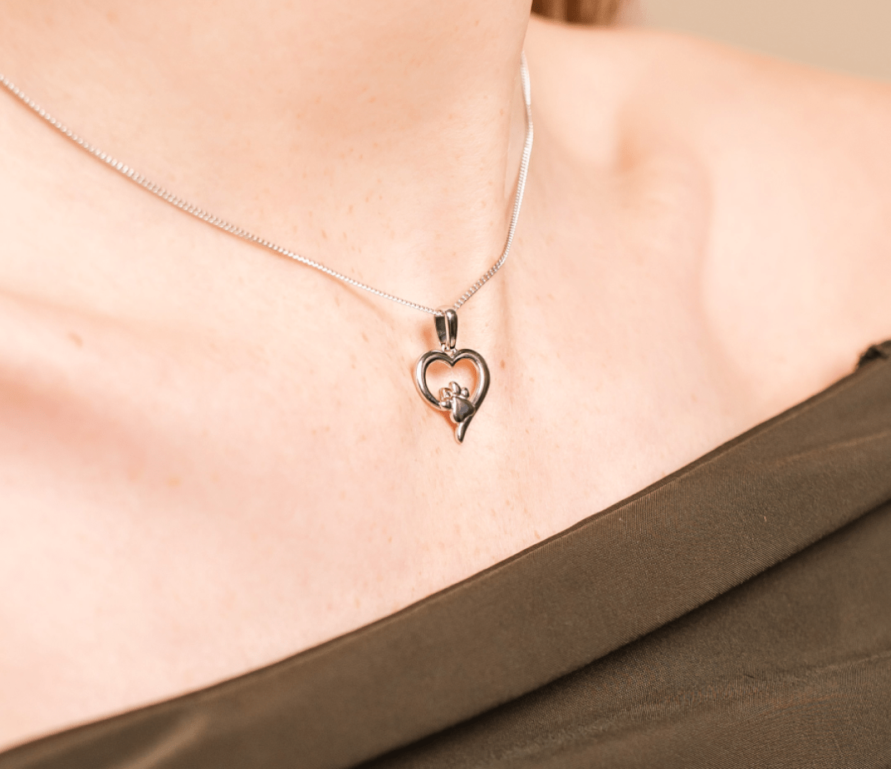 Clogau® Paw Prints Sterling Silver Heart Pendant with Topaz
