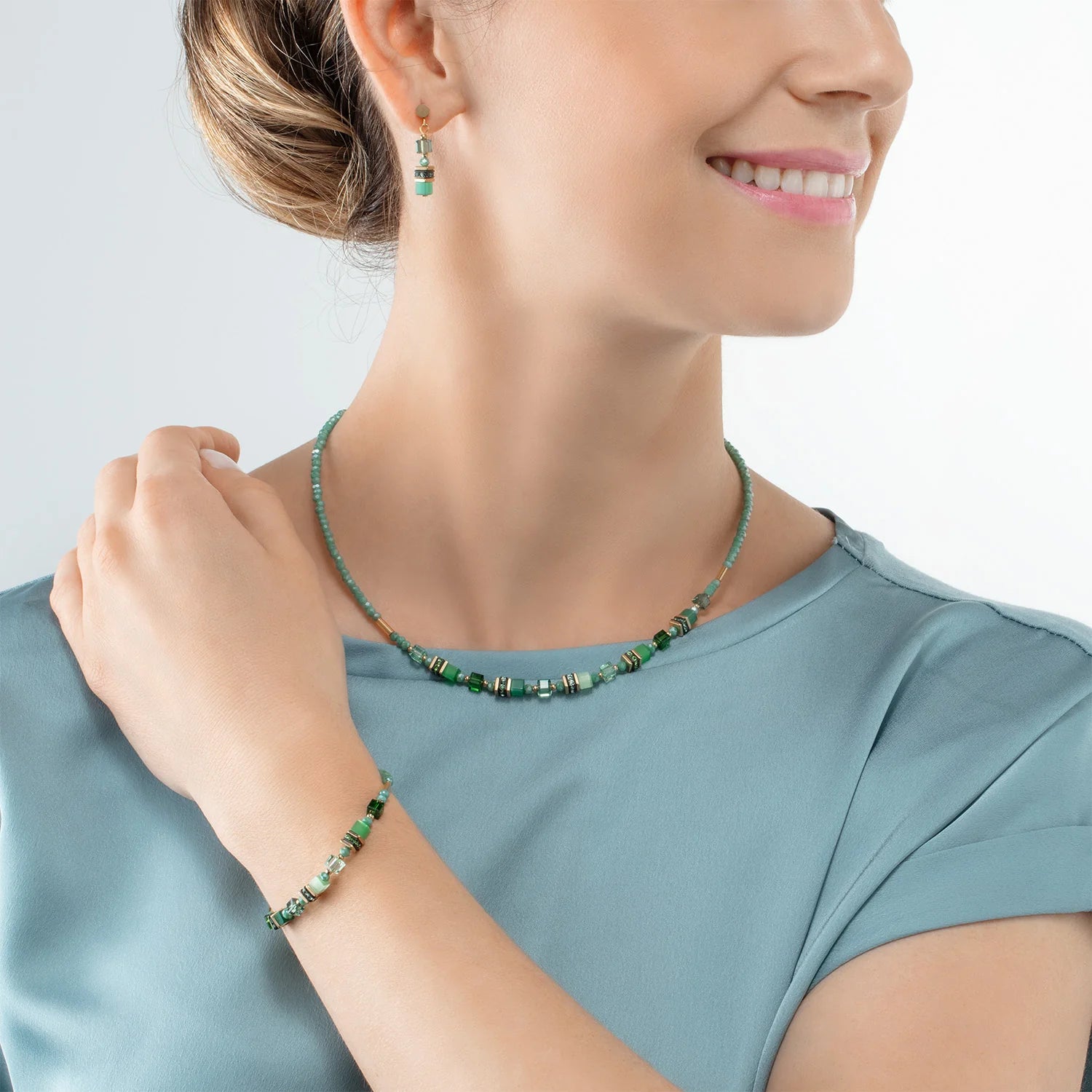Necklace Mini Cubes Green