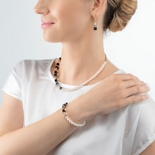 Load image into Gallery viewer, GeoCUBE® Precious Fusion Pearls Necklace Black-gold
