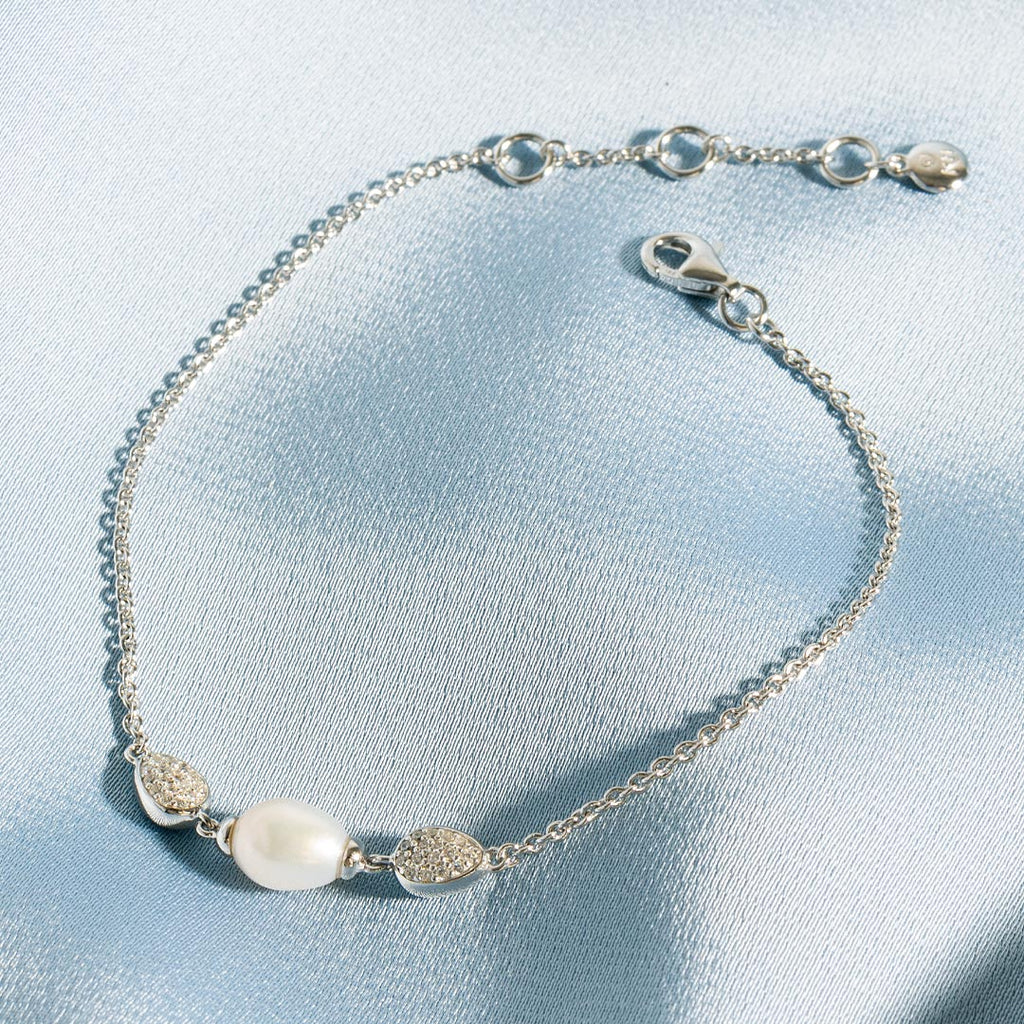 Coast Pebble Glisten Pavé & Pearl Bracelet