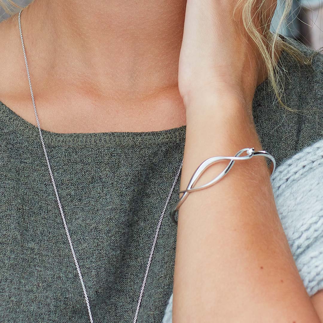Entwine Twine Twist Hinged Bangle