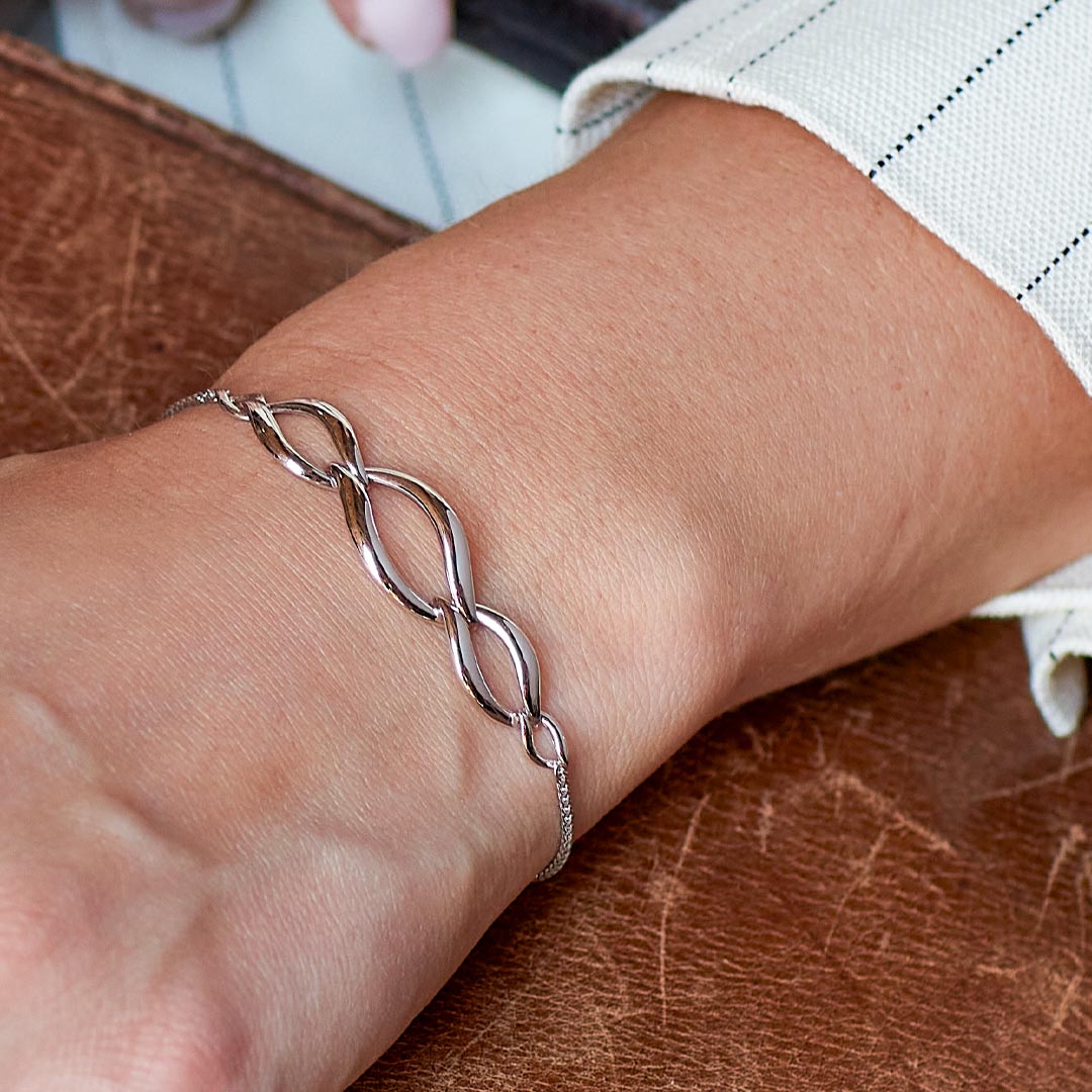 Entwine Twine Link Trio Link Toggle  Bracelet
