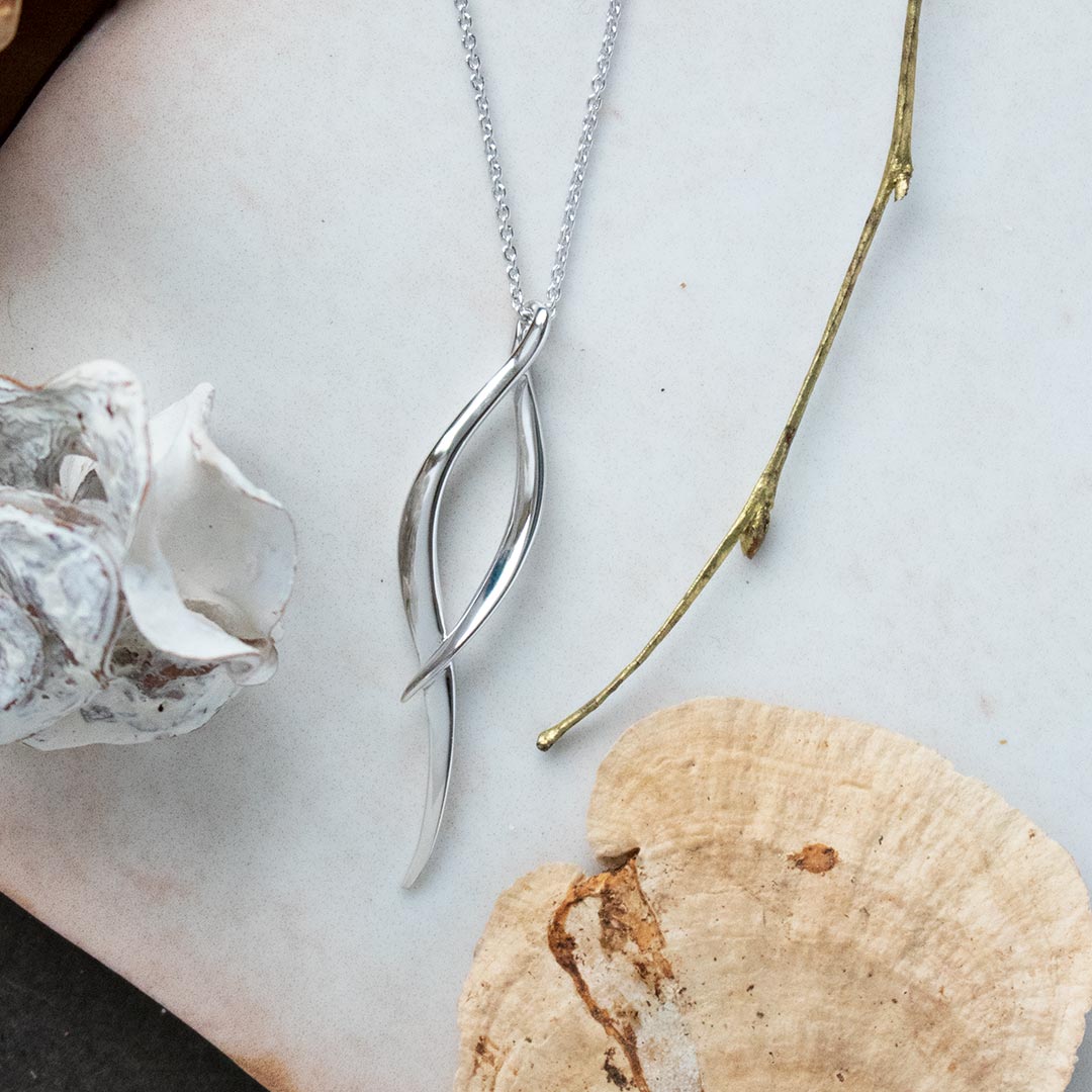 Entwine Twine Twist Grande Necklace