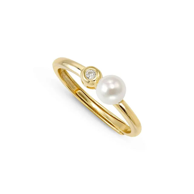 Pearls Loop Circle and Pearl Gold Ring