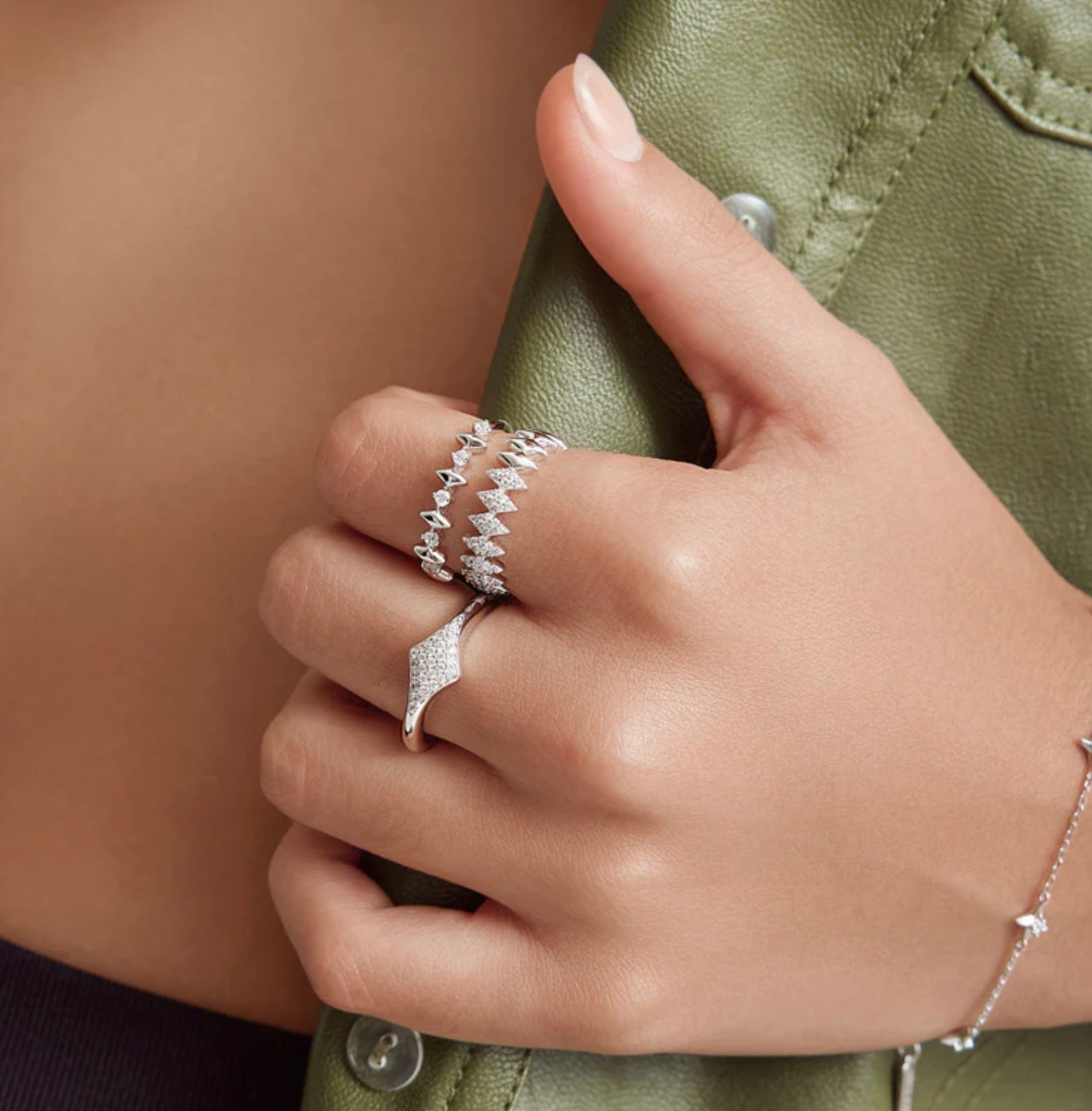 SILVER PAVE SPARKLE RING