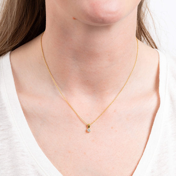 Diamonfire Gold Plated 4 Claw Set 0.25ct Zirconia Necklace