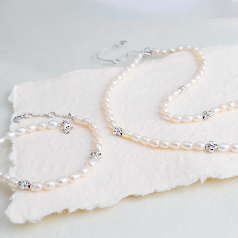 Blossom Flyte Honey Flower Rice Pearl Station Bracelet