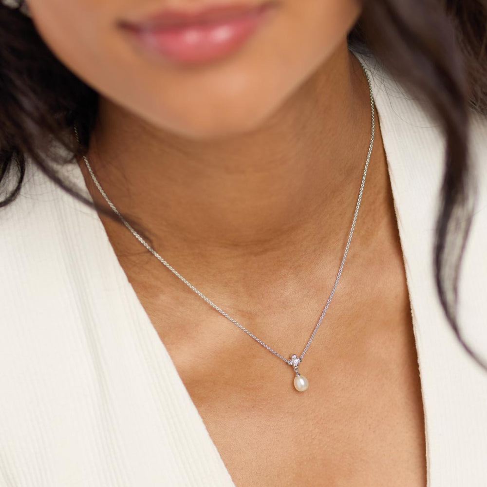 Blossom Flyte Honey Flower Pearl Necklace