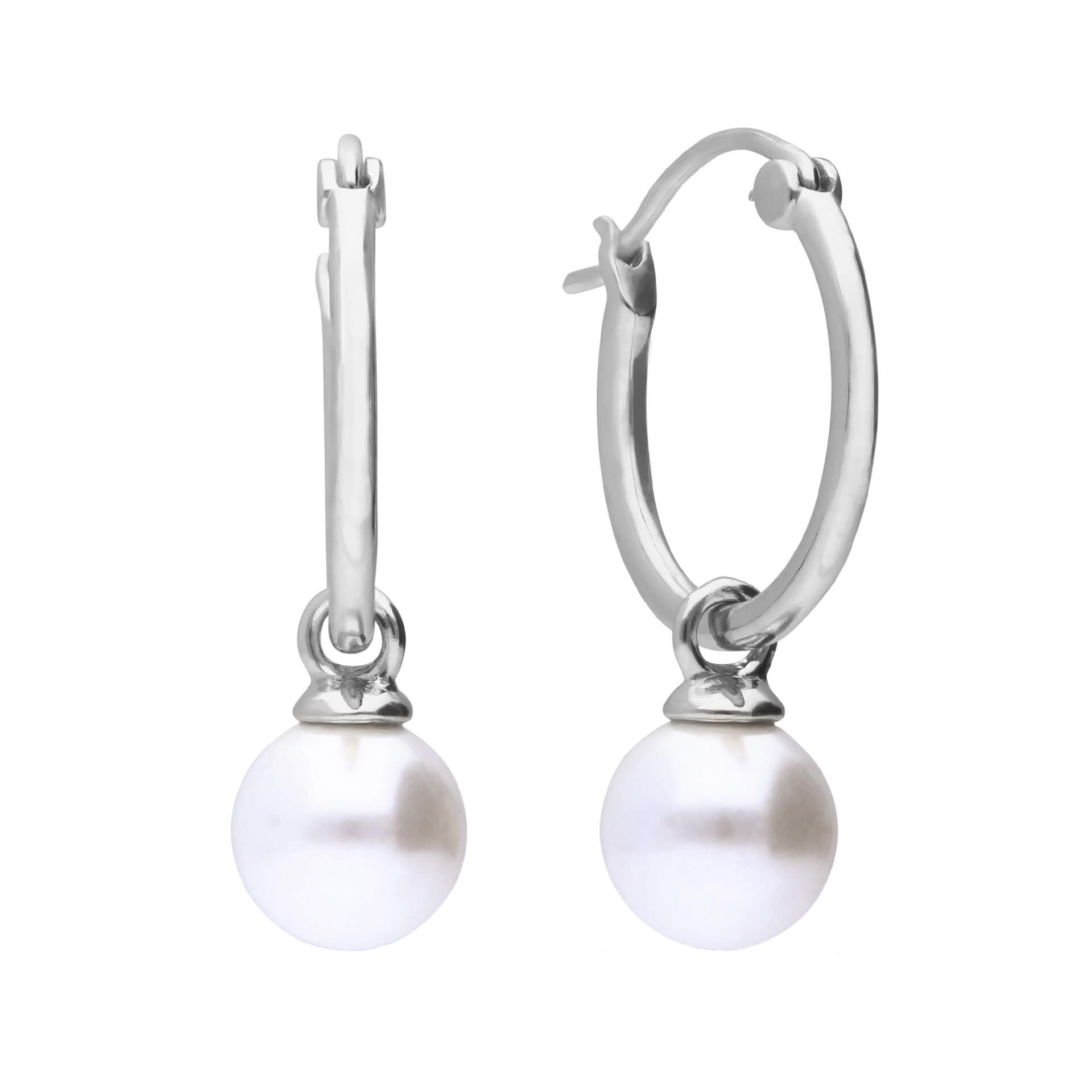 Assembled Hoop Earrings With Shell Pearl in Silver E6300