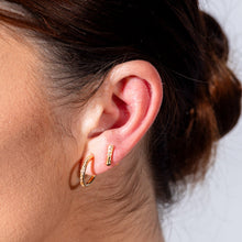 Load image into Gallery viewer, Gold Skinny Drip Studs SDS2G
