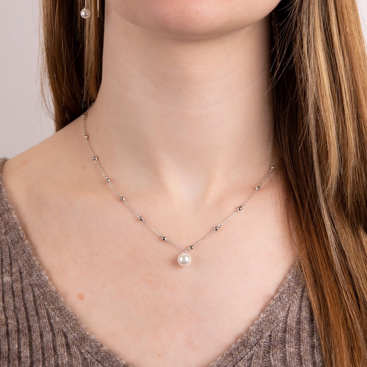 Silver Trace Chain Necklace With Shell Pearl