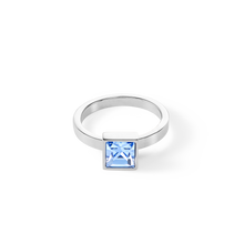 Load image into Gallery viewer, Brilliant Square big ring silver light blue

