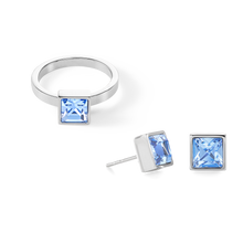 Load image into Gallery viewer, Brilliant Square big ring silver light blue

