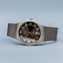 Load image into Gallery viewer, Bering Watch 11937-007
