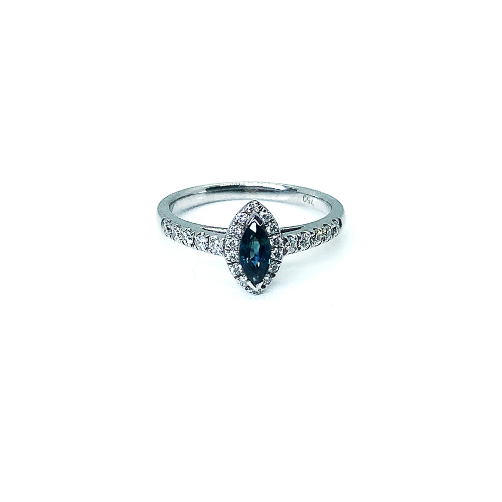 18ct White Gold Diamond and Sapphire Marquise ring
