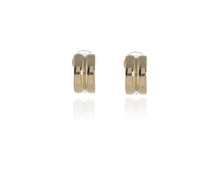Load image into Gallery viewer, Suzy Gold Clip-on Earrings
