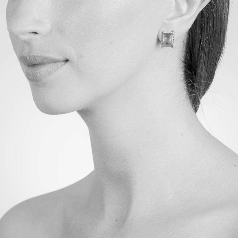 Cairtir Gold Clip-on Earrings