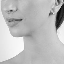 Load image into Gallery viewer, Chikle Green Earrings
