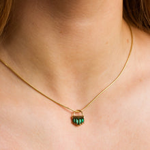 Load image into Gallery viewer, Gold Green Cleopatra Snake Chain Necklace
