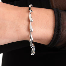 Load image into Gallery viewer, Silver Continual Drop Bracelet DB2
