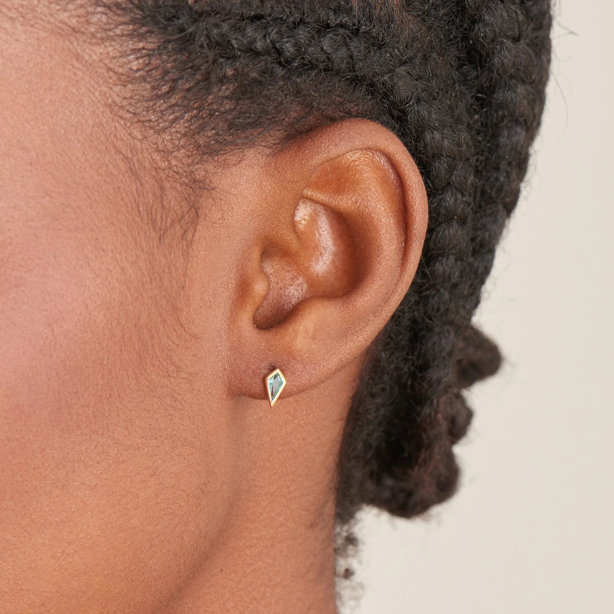 Gold Teal Sparkle Emblem Single Barbell Earring E041-01G-G