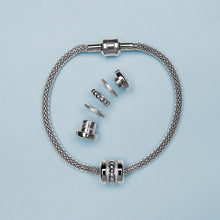Load image into Gallery viewer, BERING Charm Family-1
