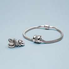 Load image into Gallery viewer, BERING Charm Family-1
