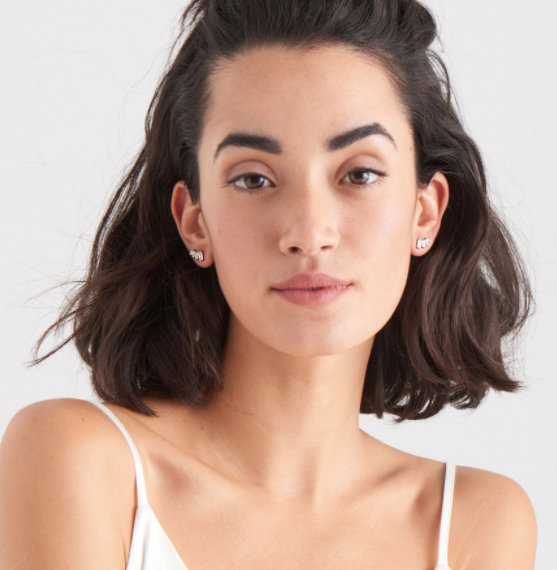 Silver Glow Bar Studs E018-04H