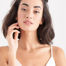 Load image into Gallery viewer, Silver Swirl Necklace N015-02H
