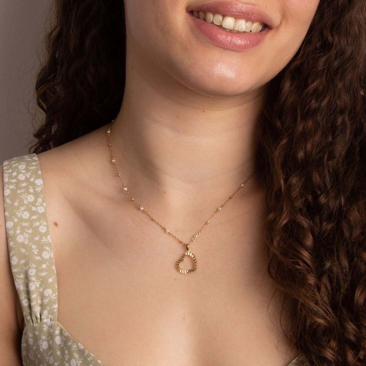 9ct Yellow Gold Freshwater Pearl Station Chain 46cm