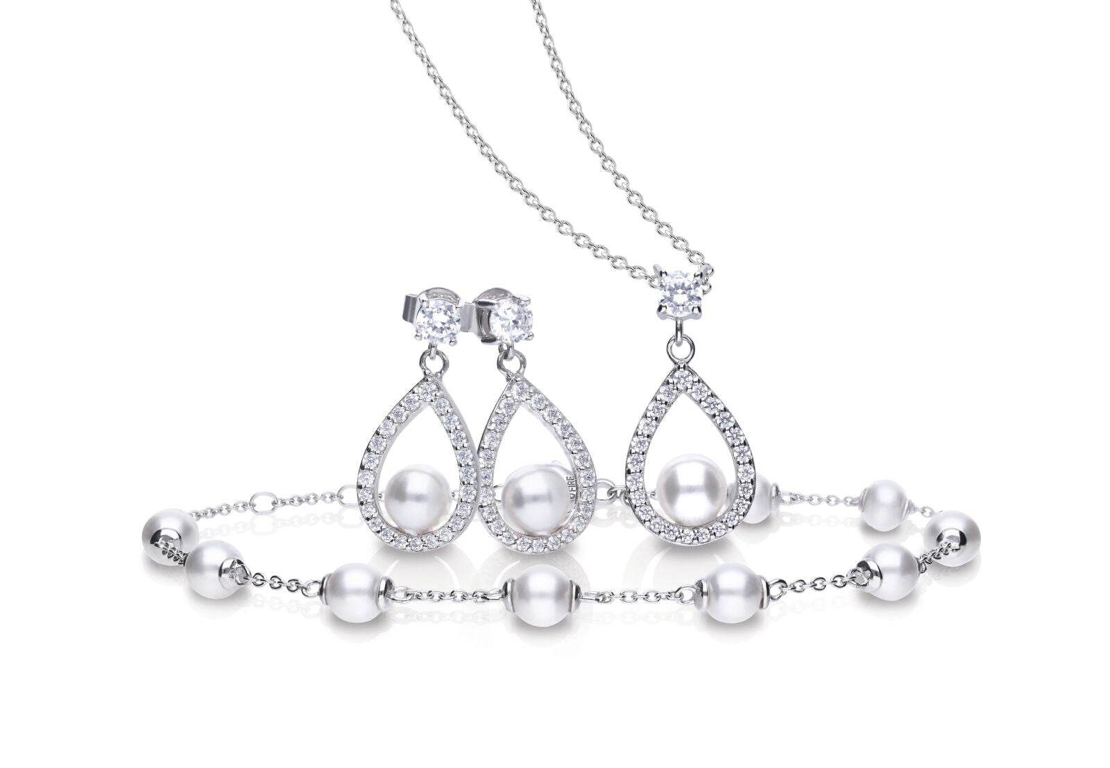 Pearl Open Teardrop Earrings E5597